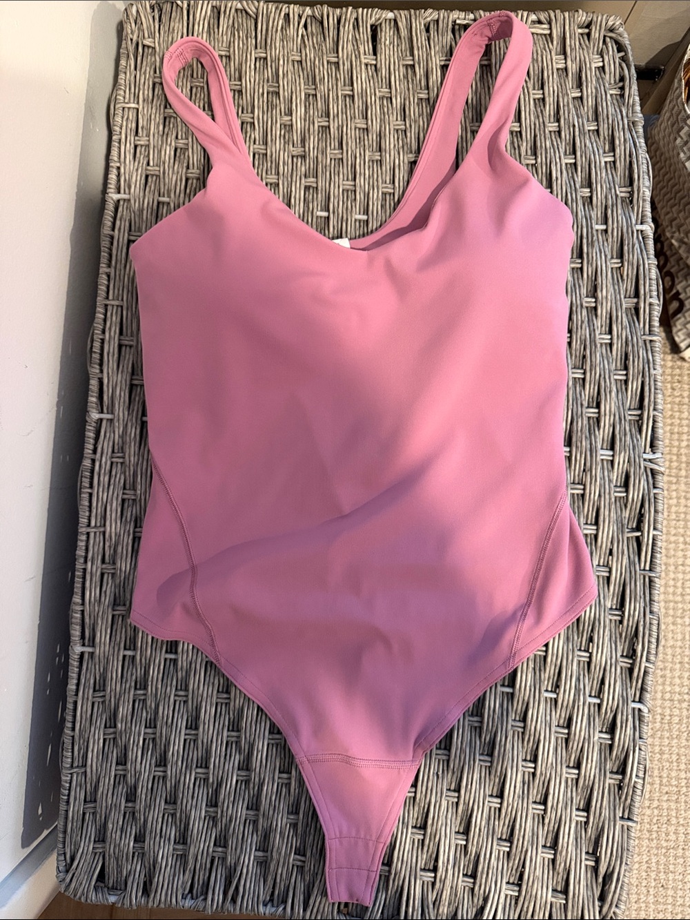 lululemon athletica lavender bodysuit size 6